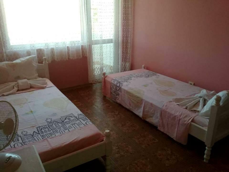 Zafi'S House Apartamento Chernomorets Exterior foto